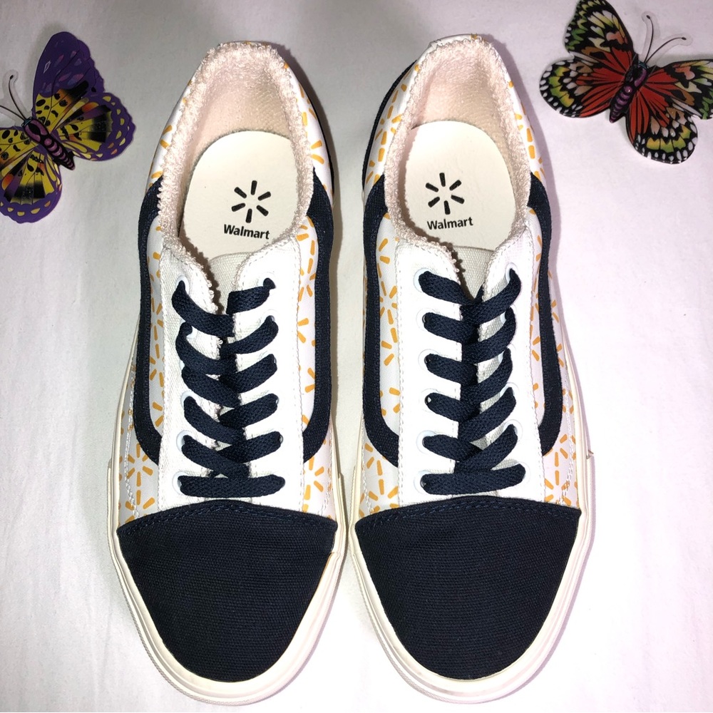 Walmart Yellow Logo Sneakers, Size EU 41, 7.5 Men, Rare, EUC, pet/smoke free